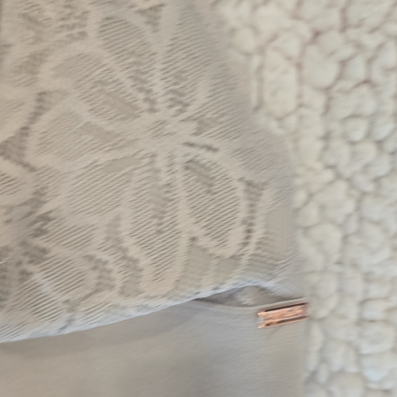 2-Pack PINK Lace‎ Bralette Bundle – Victoria’s Secret - Picture 3 of 7